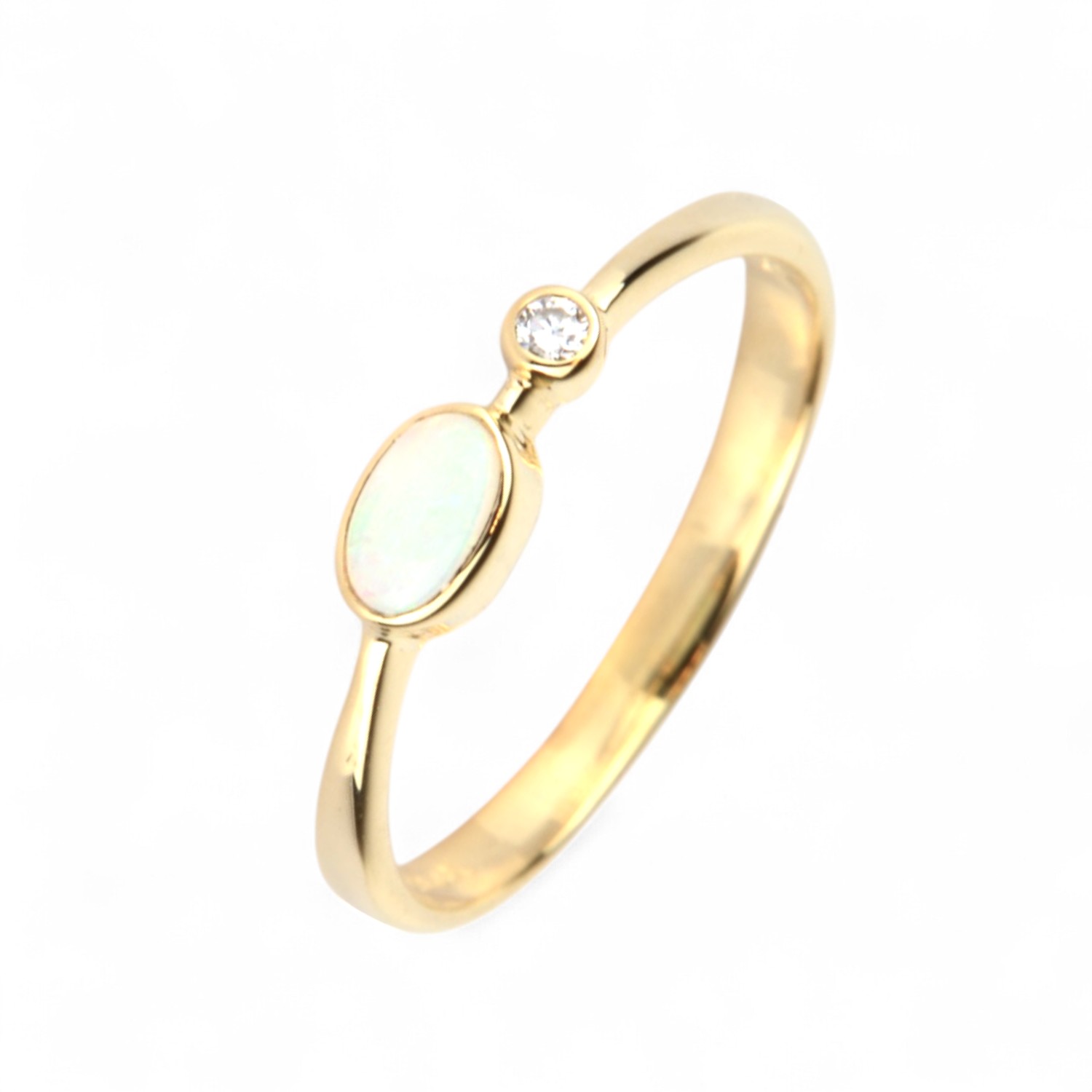 Schmidt Damenring aus 585 Gold mit Opal und Brillant, 5x3mm, Top Wesselton, elegant und zeitlos