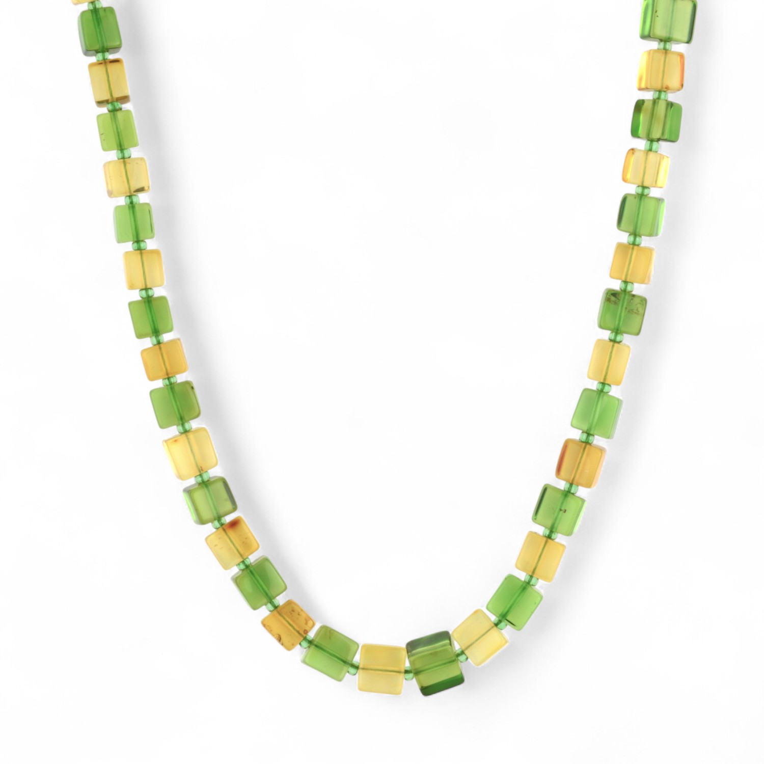 Schmidt Damen Kette mit 6mm Natur Bernstein in grün, gelb & goldfarben, 47cm, 925 Silber vergoldet