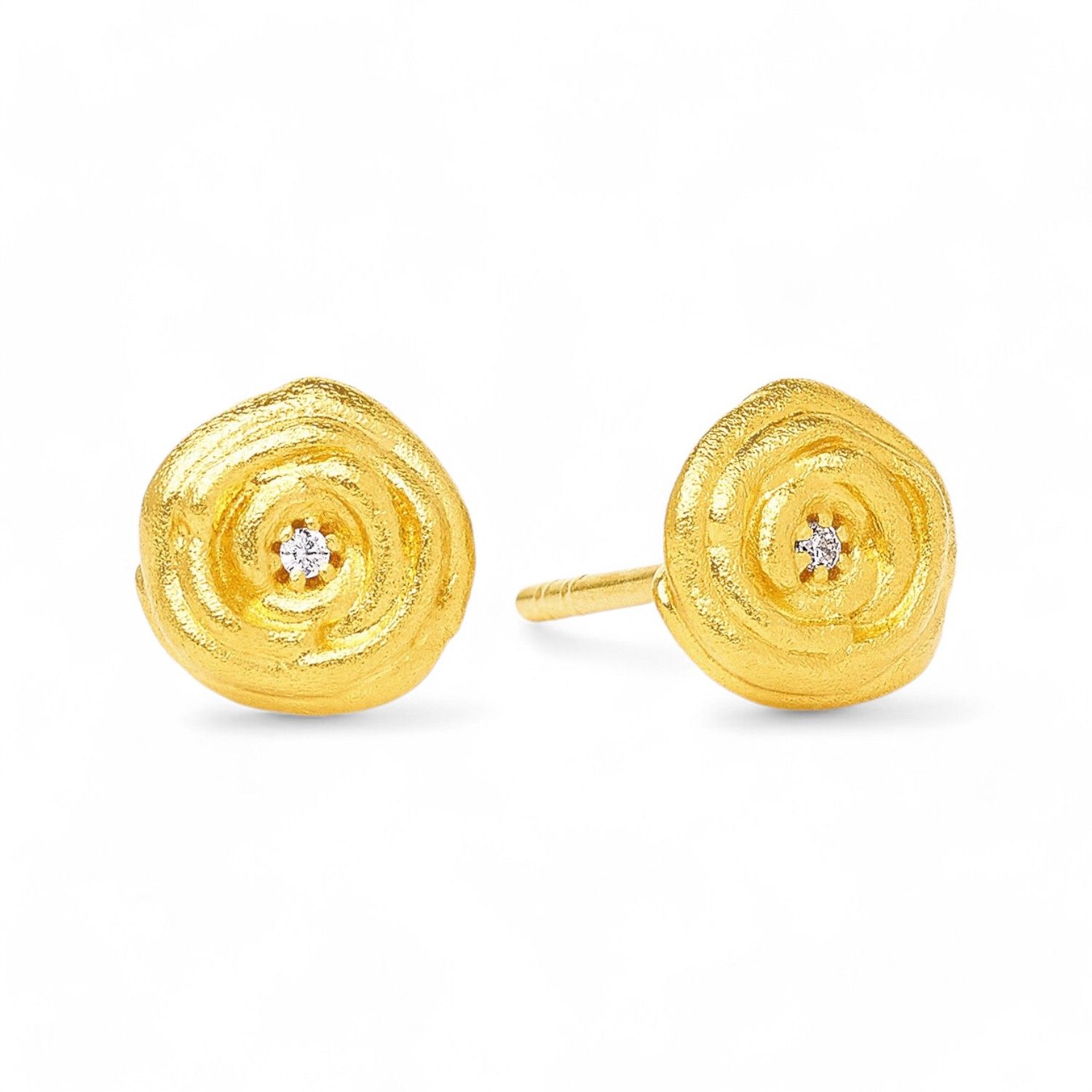 Rosadia Ohrstecker von BERND WOLF mit 1,1mm Diamant in goldfarbenem 925 Silber für Damen, Ø 7mm