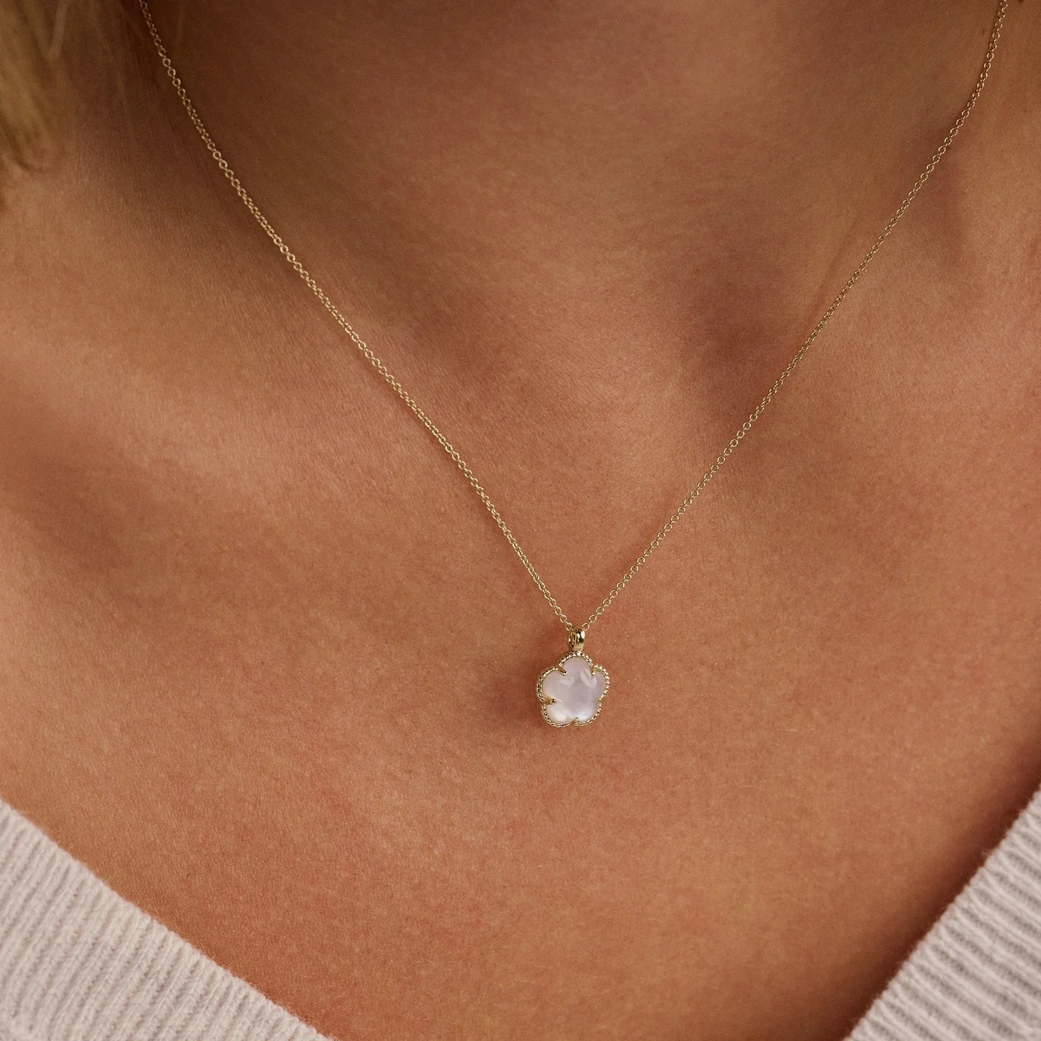 Blush Collier Damen 585 Gold mit Perlmutt-Anh\u00e4nger, 42 cm Kette, goldfarben
