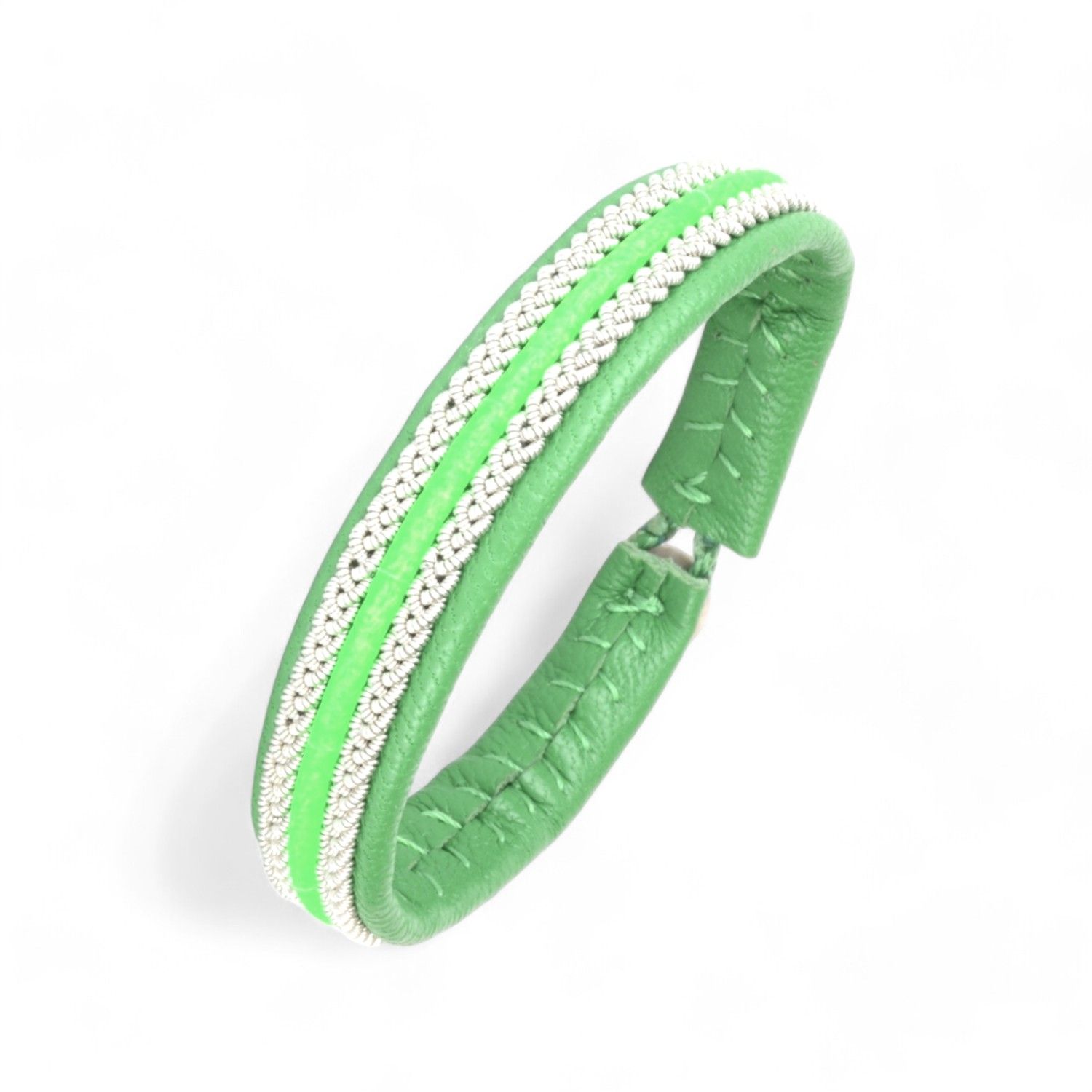Saami crafts Lederarmband Kordel neon grün für Damen, 17cm, Armschmuck mit silberfarbenen Akzenten