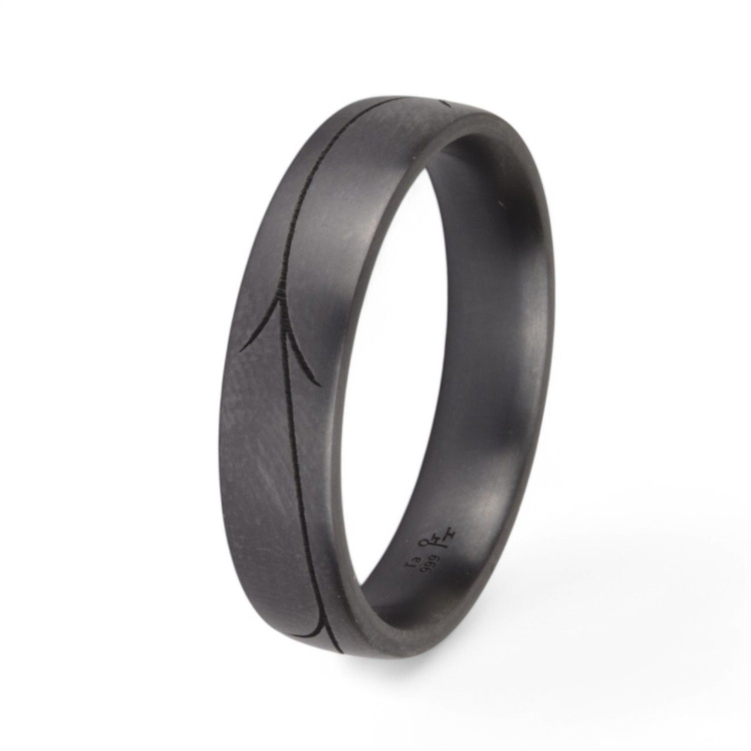 Haudarin Tantal Ring Ranke 5mm, strichmatt, schwarz – Unisex Trauring Größe 62